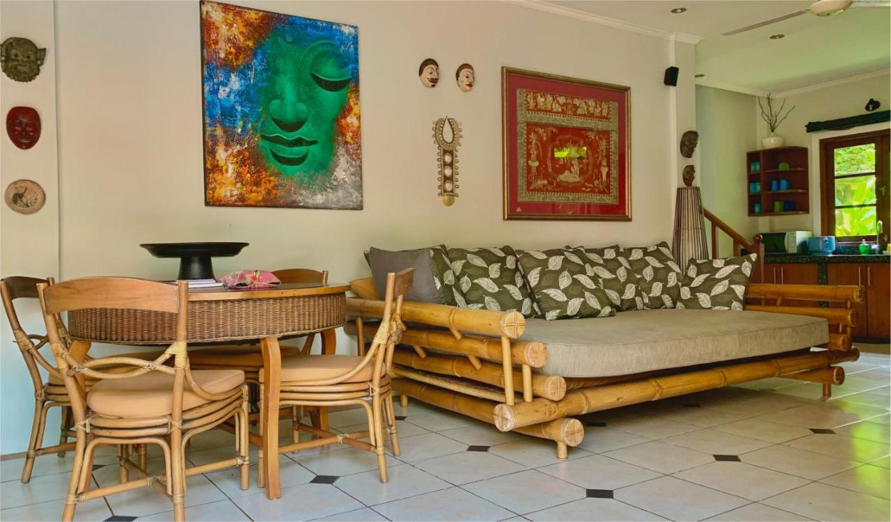 Legian Villa Naga Maya מראה חיצוני תמונה